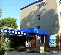 Гостиница Гвоздика - Бийск, 9 Января площадь, 3